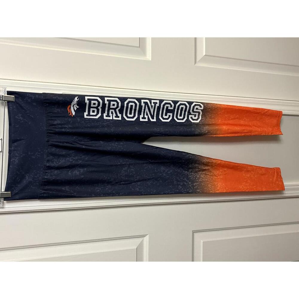 NFL NWT Denver Broncos Women's Leggings Size L 221